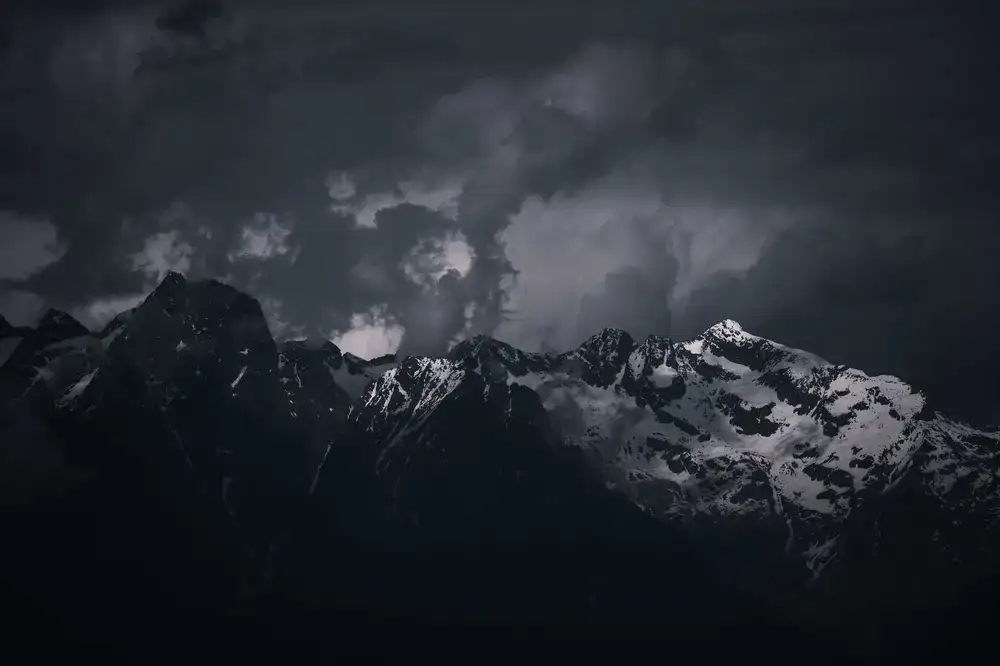 Intense snowy mountain survival gameplay