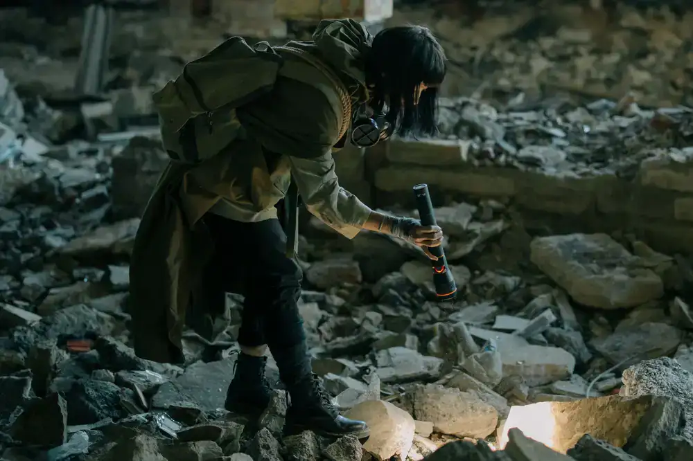 Post-apocalyptic wasteland ruins